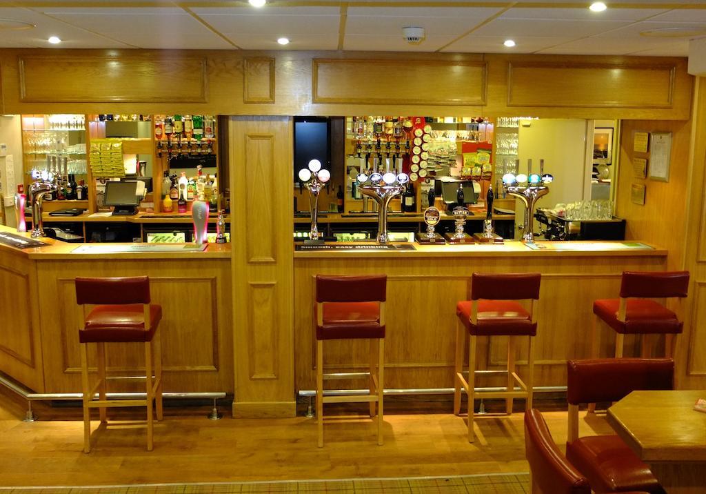 The Golden Lion Hotel Maryport Exterior photo